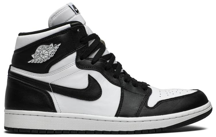 Air Jordan 1 Retro High OG  Black/White  555088-010