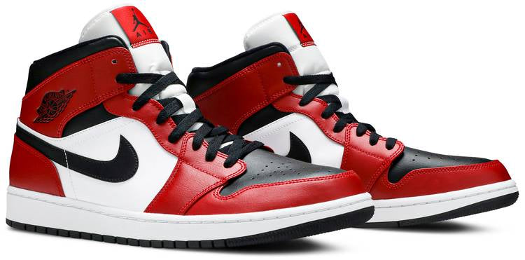 Air Jordan 1 Mid  Chicago Black Toe  554724-069