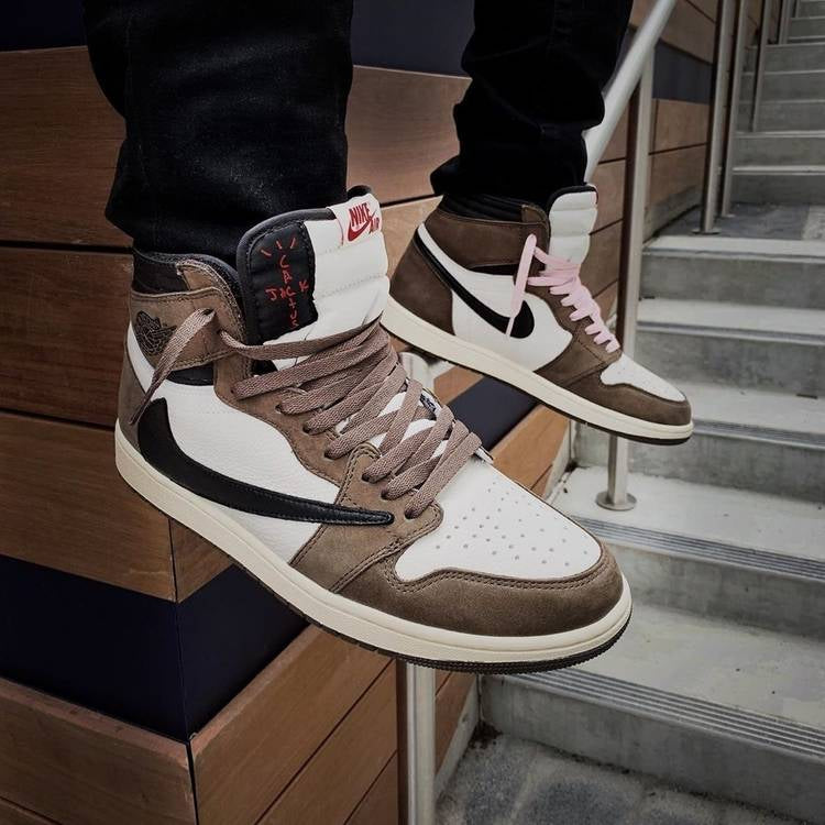 Travis Scott x Air Jordan 1 Retro High OG  Mocha  CD4487-100