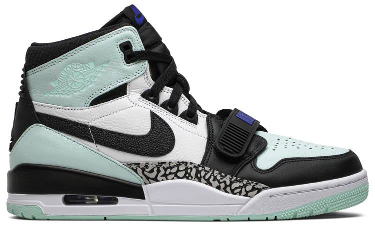 Jordan Legacy 312  Igloo  AV3922-013