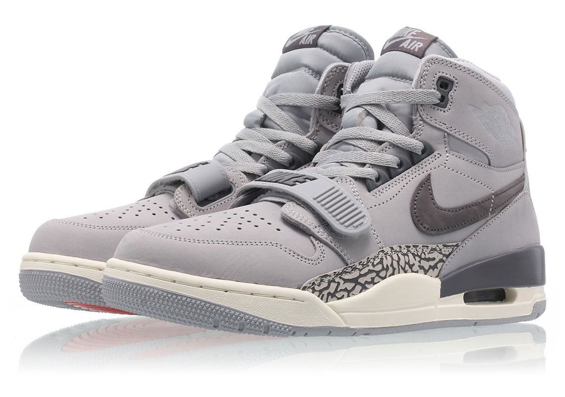 Jordan Legacy 312  Wolf Grey  AV3922-002