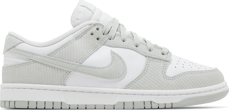 Wmns Dunk Low  Light Silver Corduroy  FN7658-100