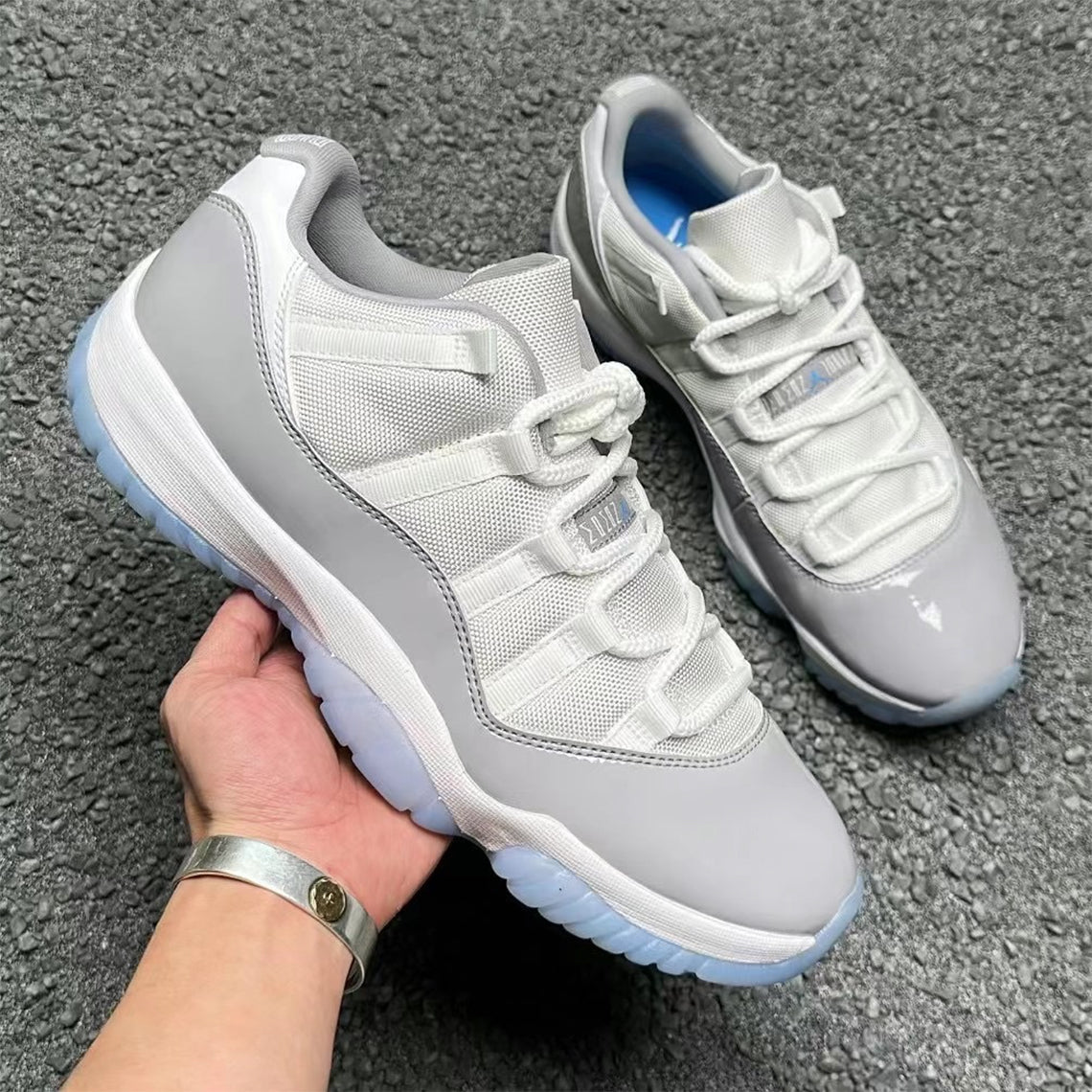 Air Jordan 11 Retro Low  Cement Grey  AV2187-140