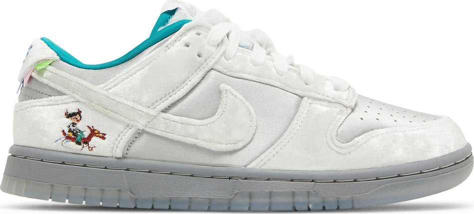 Wmns Dunk Low  Ice  D02326-001