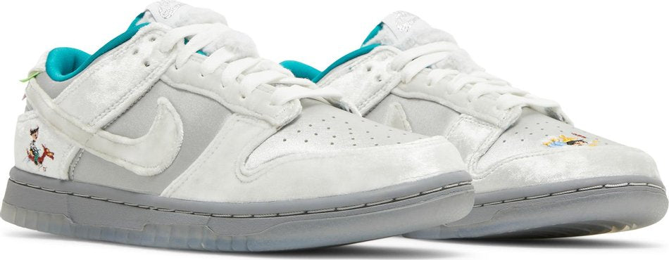 Wmns Dunk Low  Ice  D02326-001