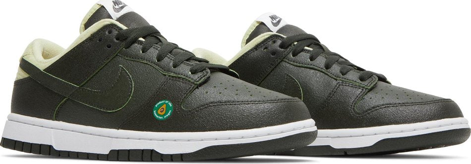 Wmns Dunk Low LX  Avocado  DM7606-300