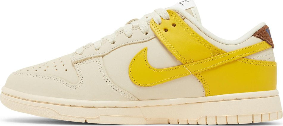 Wmns Dunk Low LX  Banana  DR5487-100