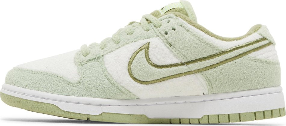 Wmns Dunk Low SE  Fleece   Honeydew  DQ7579-300