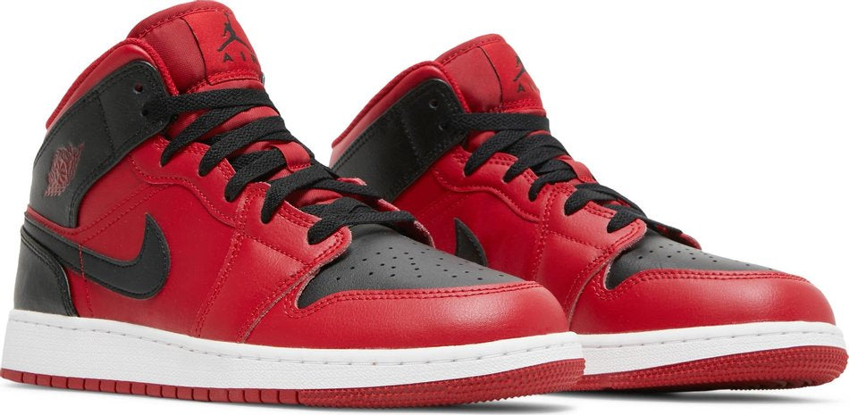 Air Jordan 1 Mid GS  Reverse Bred  554725-660