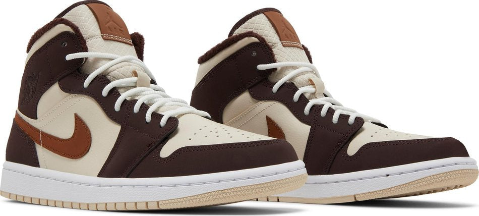 Wmns Air Jordan 1 Mid SE  Cream Dark Chocolate  DO6699-200